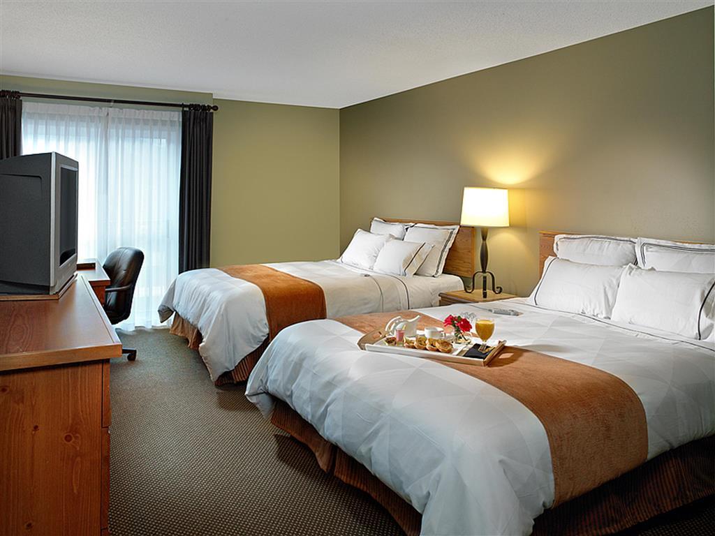 Coast Canmore Hotel & Conference Centre Номер фото
